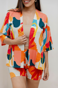 Kimono. Color: Estampado colores.