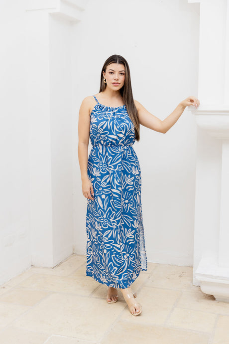 Vestido cordón escote. Color: estampado azul.