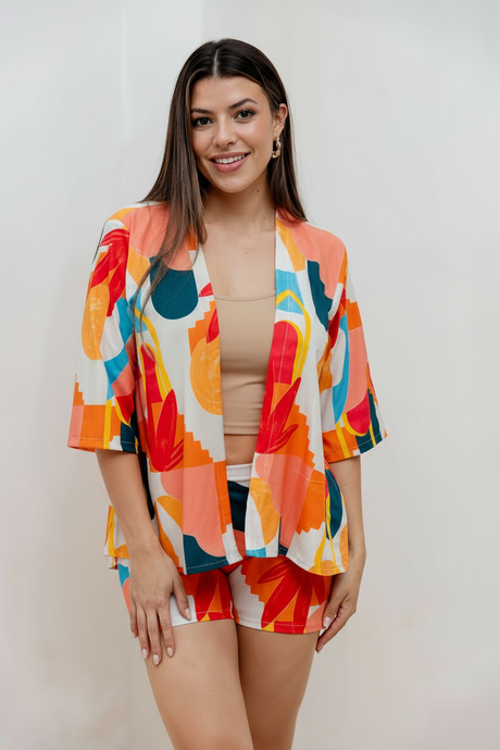 Kimono. Color: Estampado colores.