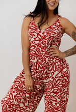 Cargar imagen en el visor de la galería, Enterizo flojo. Color: Rojo estampado