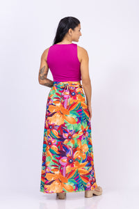 Falda ajustable. Color: flores estampada