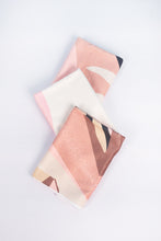 Cargar imagen en el visor de la galería, Paño hojas rosado